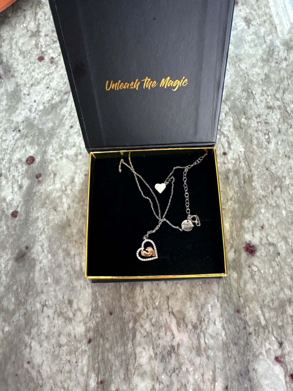 Aphrodite's A Mom to Be Sterling Silver Baby Feet Heart Pendant Necklace